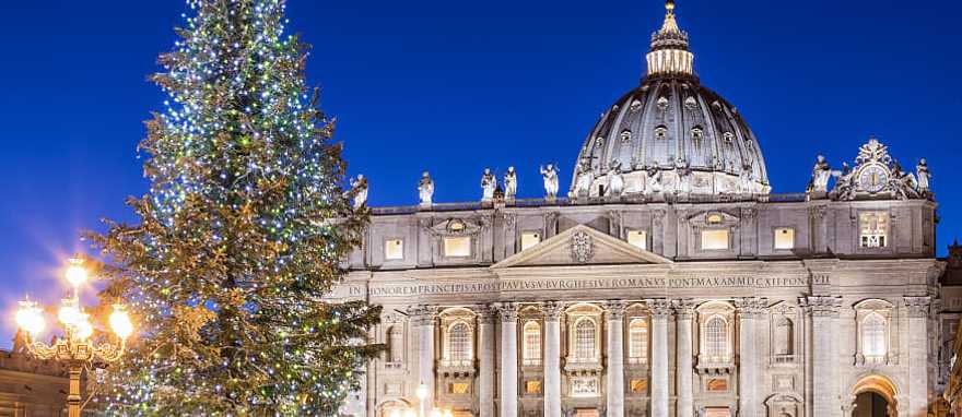 St. Peter's Square at Christmas, Vatican City St. Peter's Square at Christmas, Vatican City