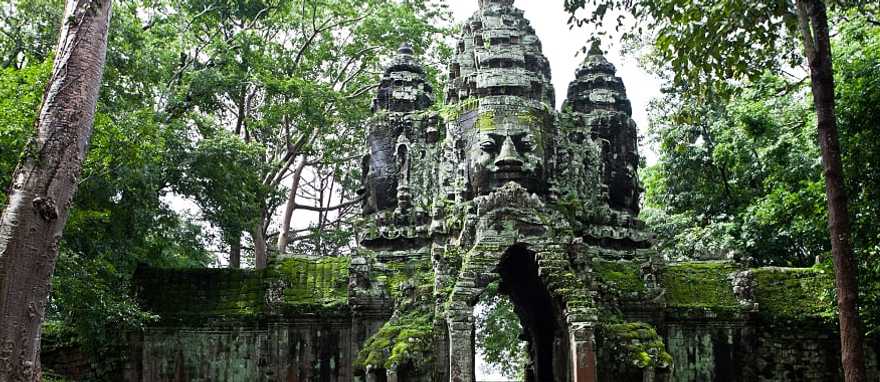 Siam Reap Cambodian Temple entrance Siam Reap Cambodian Temple entrance